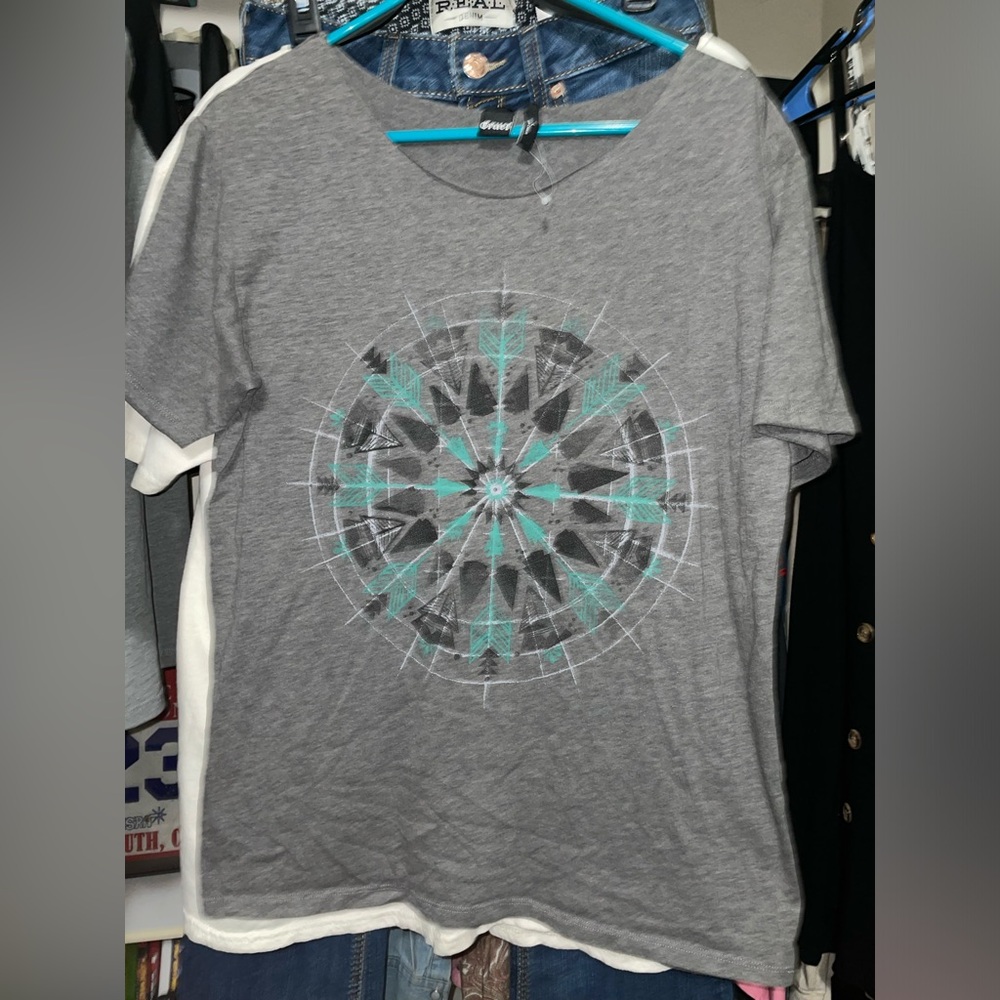 New large cruel girl Gray Graphic Women Top